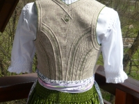 leinendirndl-2